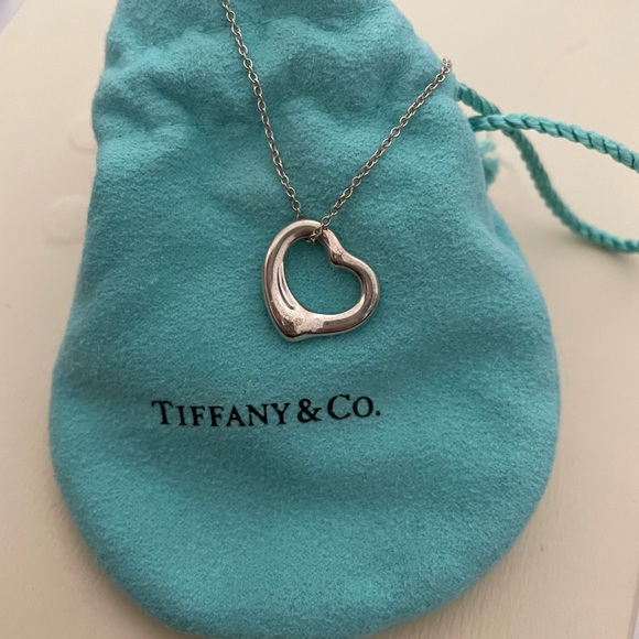 Tiffany Elsa Peretti Open Heart Pendant - Picture 1 of 5